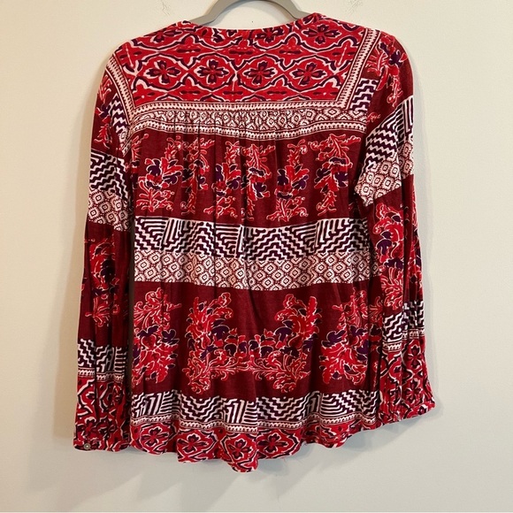 Women’s Lucky Brand red patterned long sleeve blouse size small S - Picture 4 of 4